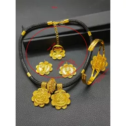 1 pieza Collar + 1 par Pendientes + 1 pieza Pulsera + 1 pieza Anillo estilo europeo circular colgante Set joya con retrato diseñ