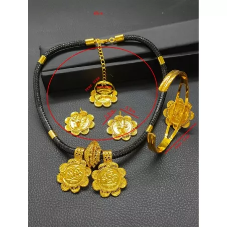 1 pieza Collar + 1 par Pendientes + 1 pieza Pulsera + 1 pieza Anillo estilo europeo circular colgante Set joya con retrato diseñ