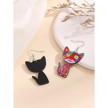 Pendientes largos gato de dibujos animados