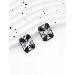 Pendientes de tachuela con diseño de diamante de imitación