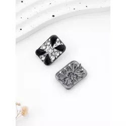 Pendientes de tachuela con diseño de diamante de imitación