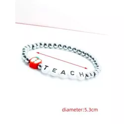 Pulsera con cuenta con diseño de letra