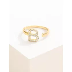 1 pieza Anillo de moda cobre zirconia cúbica con diseño de letra adecuado para de mujeres uso diario