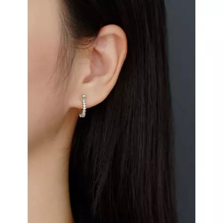 1 pieza de mujeres S925 plata oreja Tachuelas con diamante zirconia cúbica oreja Alfiler