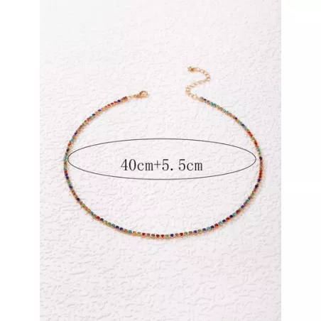 Collar de color al azar con diseño de diamante de imitación