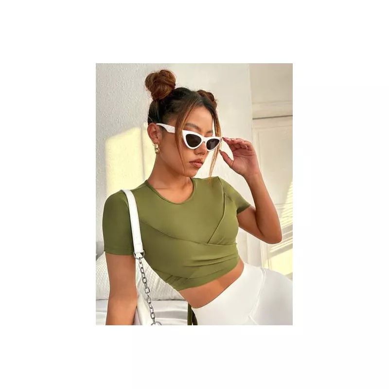 Camiseta deportiva crop unicolor cruzado