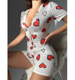 Mono con estampado de corazón con botón delantero