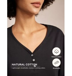 Top para dormir con botón delantero unicolor