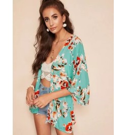 Kimono con estampado floral