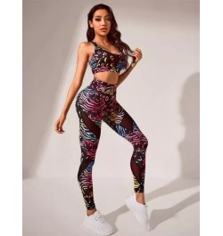 Conjunto deportivo con estampado de malla