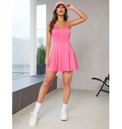 Vestido deportivo unicolor de espalda abierta