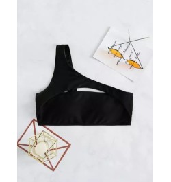 Top bikini simple con abertura de un hombro