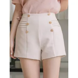 Shorts con diseño de botón