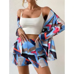 SHEIN Essnce Blazer con estampado geométrico con parte delantera abierta & Shorts