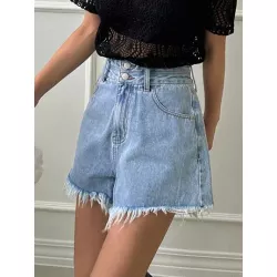 Shorts en mezclilla de talle alto bajo crudo