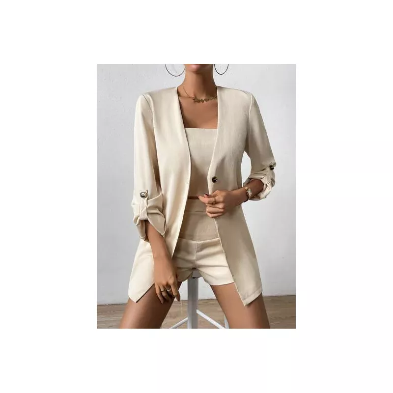 SHEIN Clasi Blazer unicolor con botón & Shorts & Top de tirantes crop