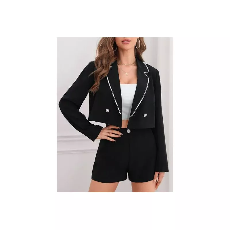 Essnce unido en contraste con botones Blazer & Shorts sin top de tirantes