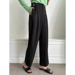 Pantalones de traje con fruncido de pierna recta