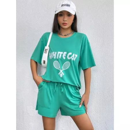 SHEIN EZwear raqueta de tenis & con estampado de letra Camiseta de hombros caídos & de cintura con cordón Shorts