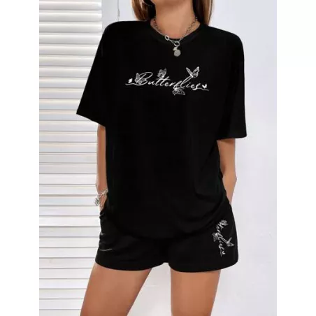 SHEIN EZwear Shorts con camiseta de hombros caídos con estampado de mariposa y letra