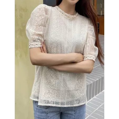 Blusa de manga farol con encaje en contraste