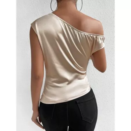 SHEIN Privé Blusa unicolor fruncido de cuello asimétrico de satén