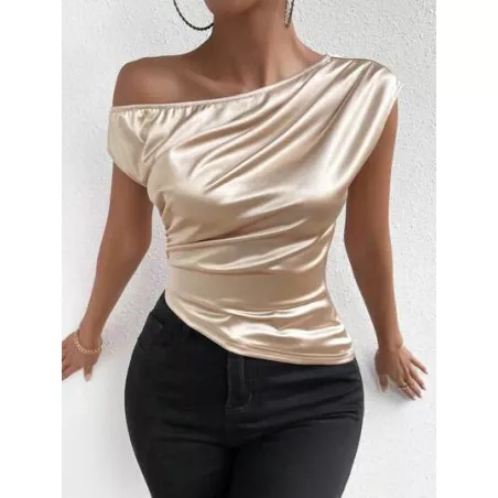 SHEIN Privé Blusa unicolor fruncido de cuello asimétrico de satén