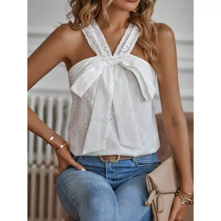 SHEIN LUNE Blusa con bordado con ojal con cordón delantero de cuello V