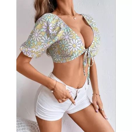 SHEIN WYWH Top corto con estampado floral de manga raglán con nudo delantero