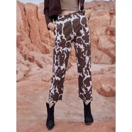 Pantalones cargo con estampado