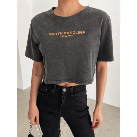 Camiseta corta con estampado de letra