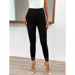 SHEIN LUNE Leggings cortado láser ribete en abanico