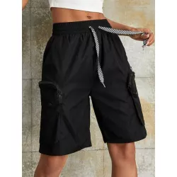 Shorts con bolsillo con solapa de cintura con cordón cargo