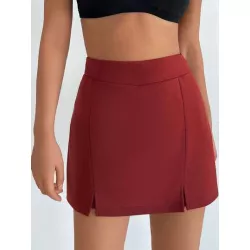 Skort unicolor bajo con abertura