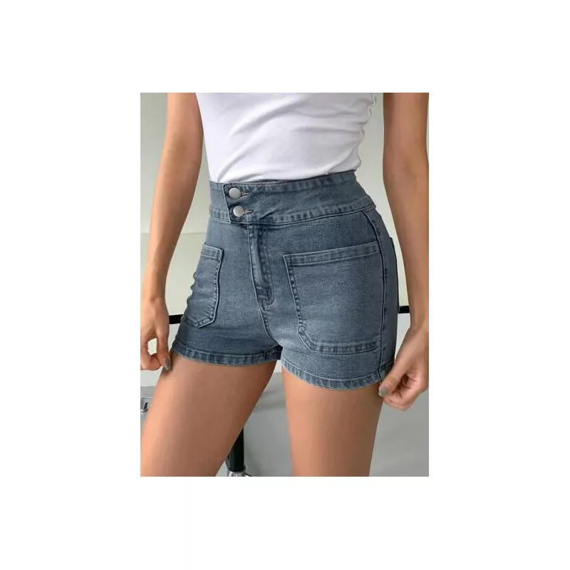 Shorts en mezclilla de talle alto con parche con bolsillo