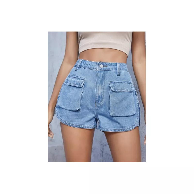 Shorts en mezclilla con bolsillo con solapa